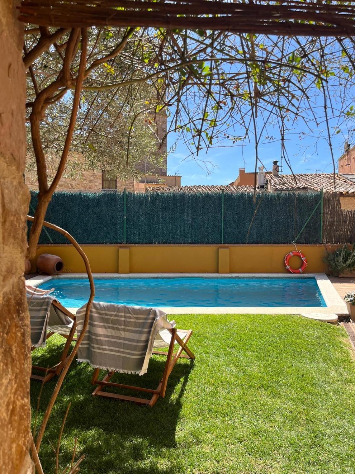El Jardi De La Muralla * Regencós